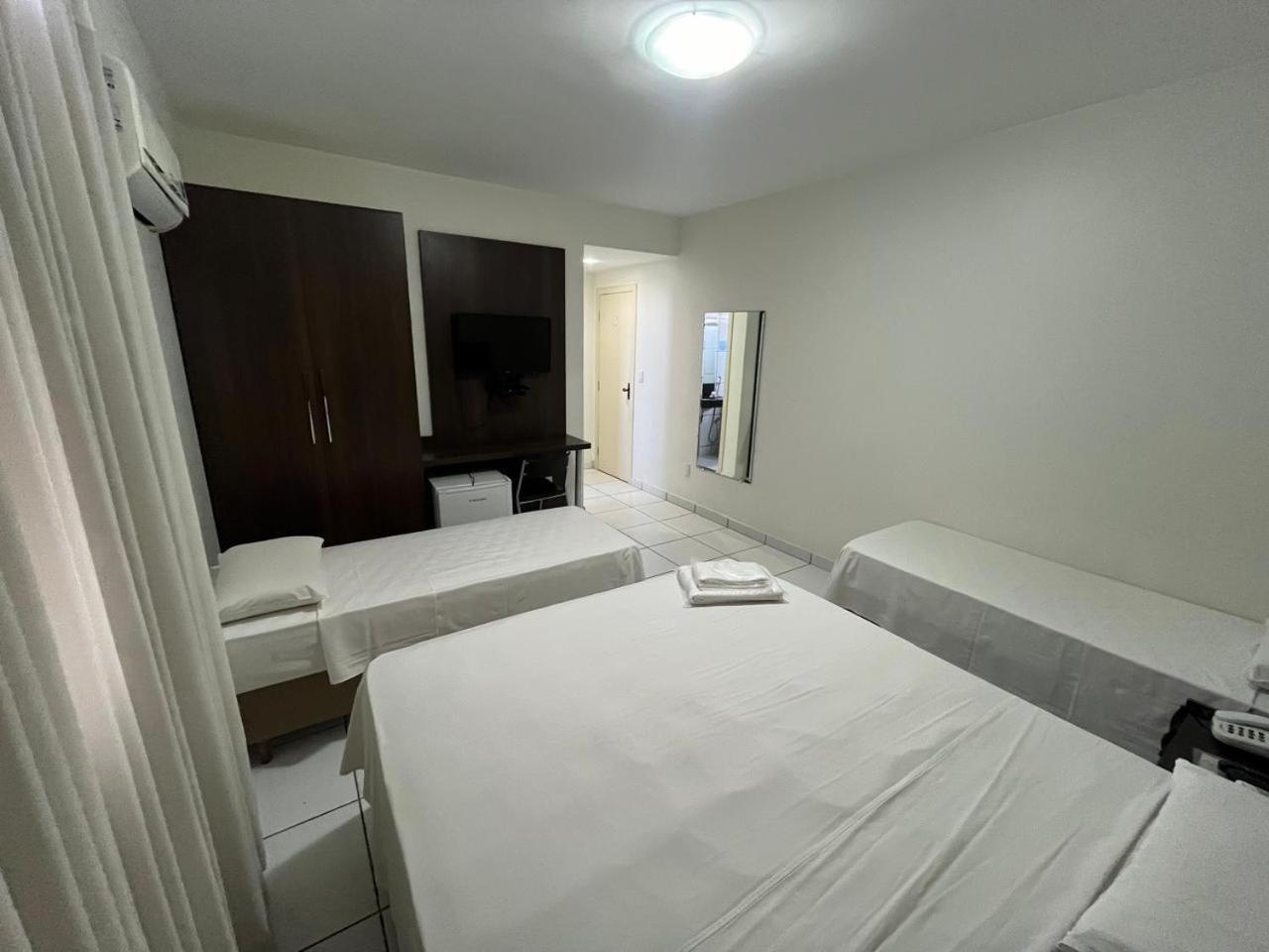 Rametta Hotel Montes Claros Kültér fotó